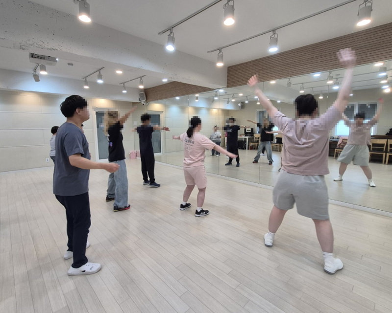 댄스2.png